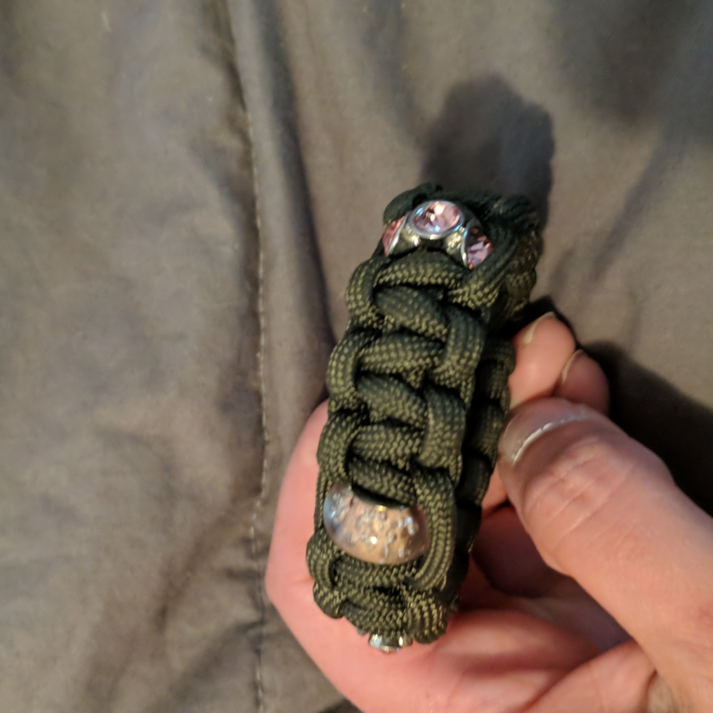 Super cute dark green Paracord bracelet